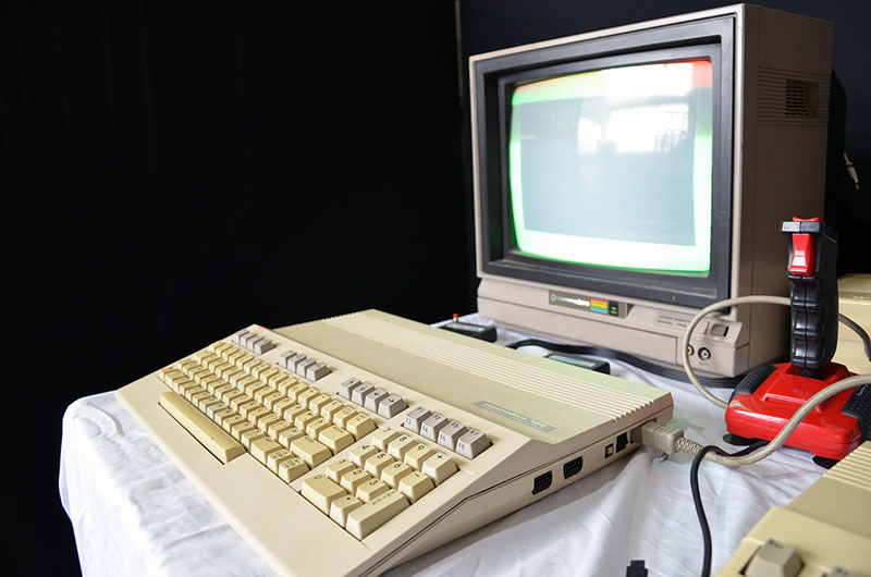pic08 - Commodore 128